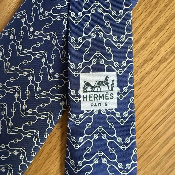 Hermes Men's Tie Paris Silk Navy Blue 925 HA Geometric Link 3”x 54" France - Picture 1 of 8